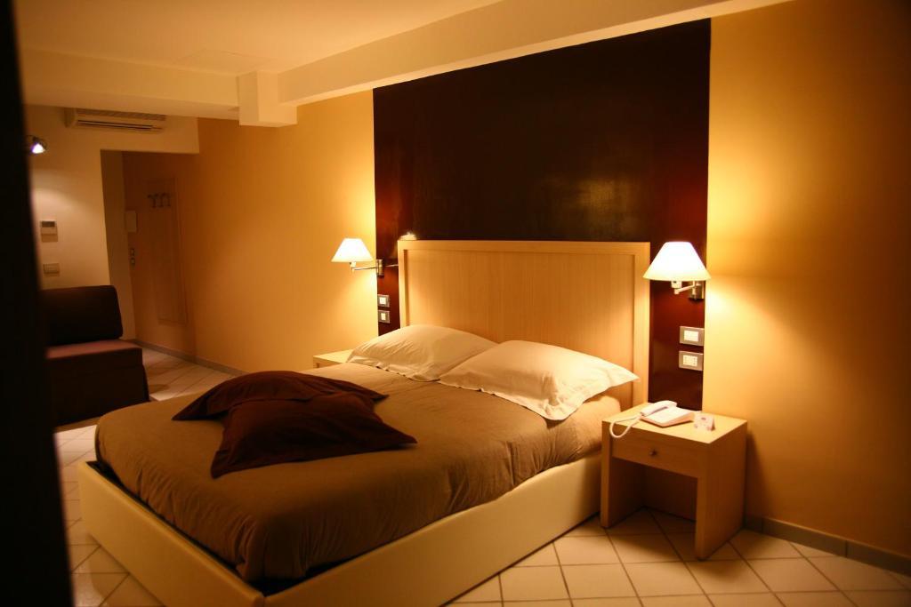De Maria House Bed and Breakfast SantʼAgata sui Due Golfi Δωμάτιο φωτογραφία