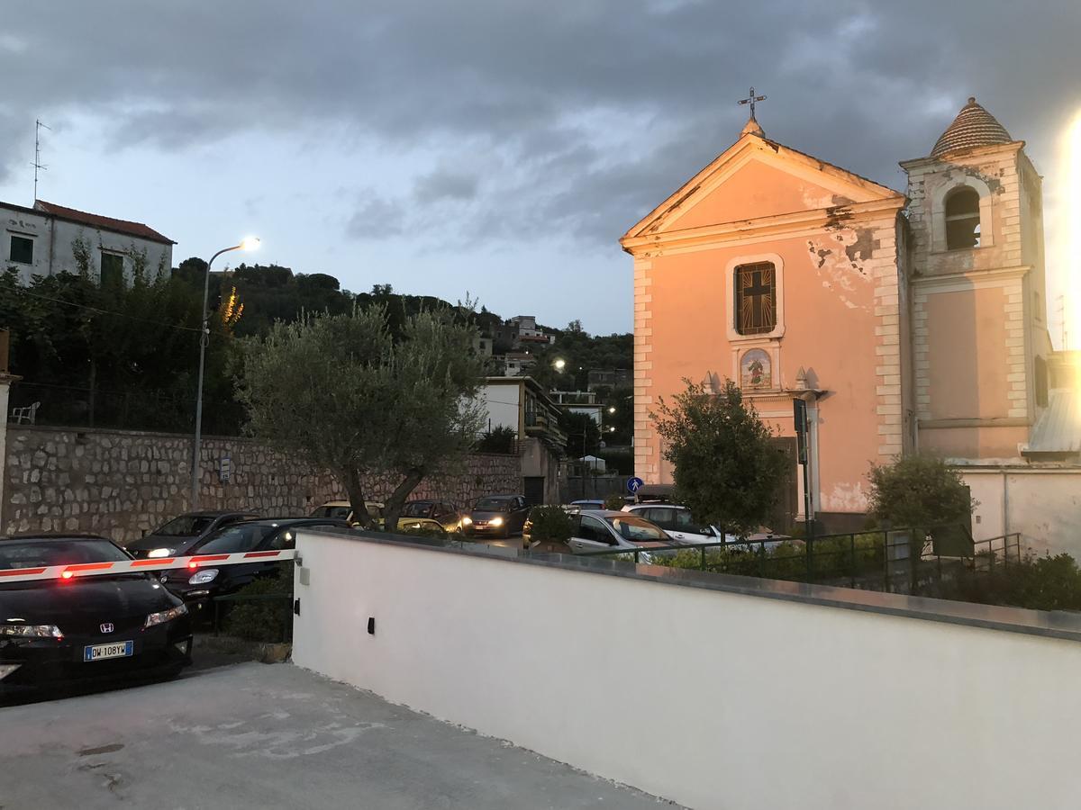 De Maria House Bed and Breakfast SantʼAgata sui Due Golfi Εξωτερικό φωτογραφία